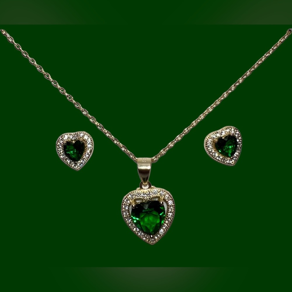New Indigo Falls Sterling Silver Crystal Green Heart Necklace & Earrings Set